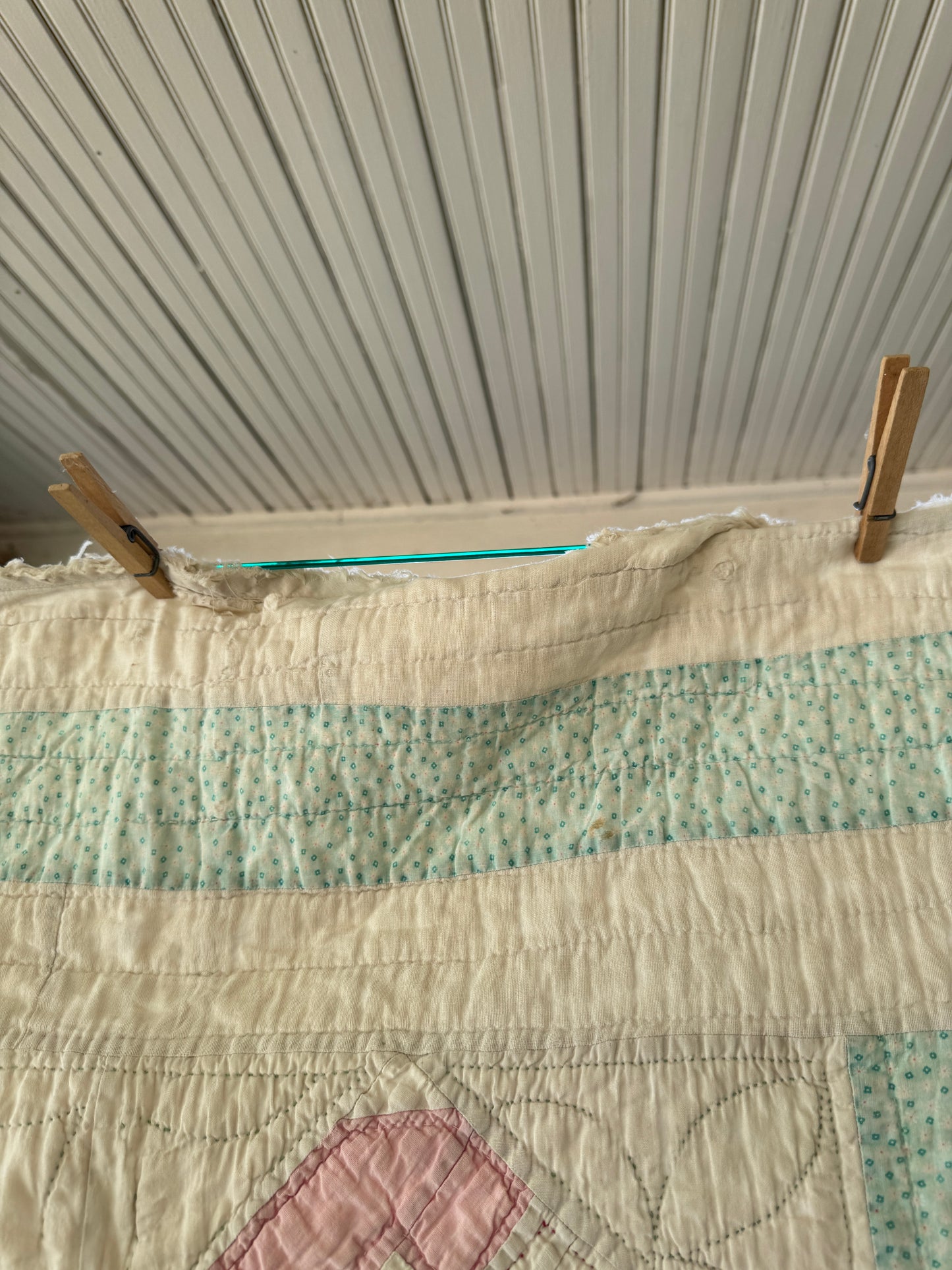 Vintage 1930s-50s Handmade "S" Quilt