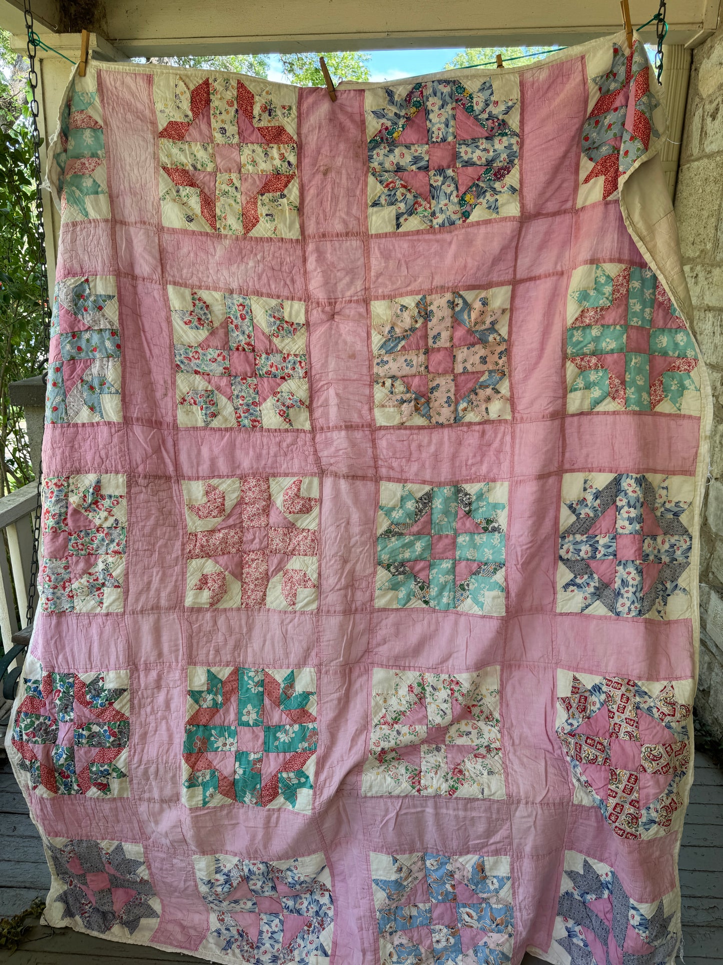 Vintage 1930s-40s Pink Goose Tracks Feedsack Quilt