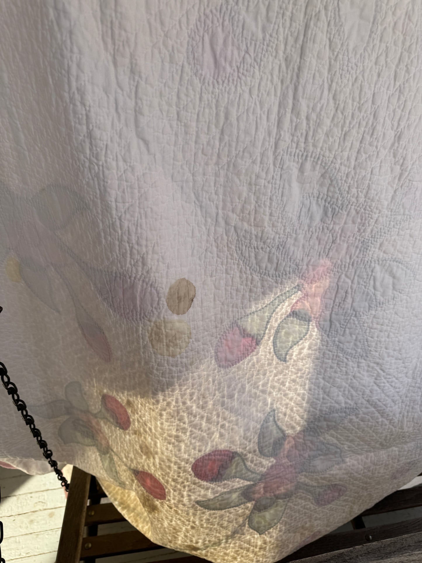 Vintage 1930s-50s Floral Appliqué Quilt