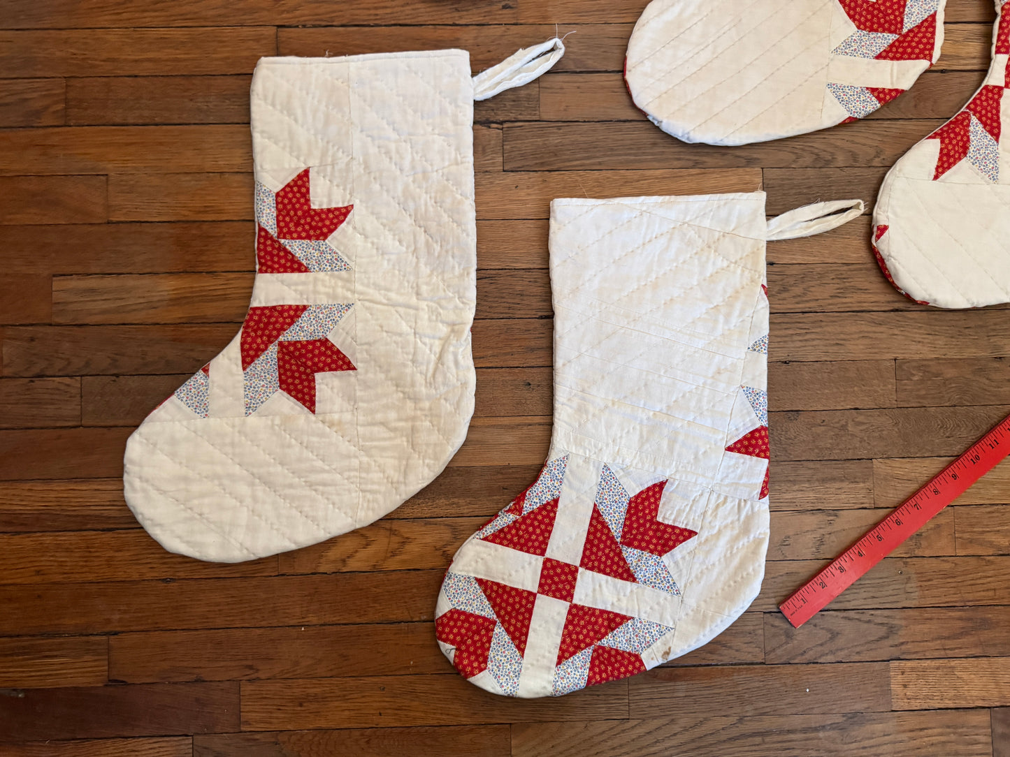 Vintage 1959 Flying Geese Tree Skirt and 5 Stockings
