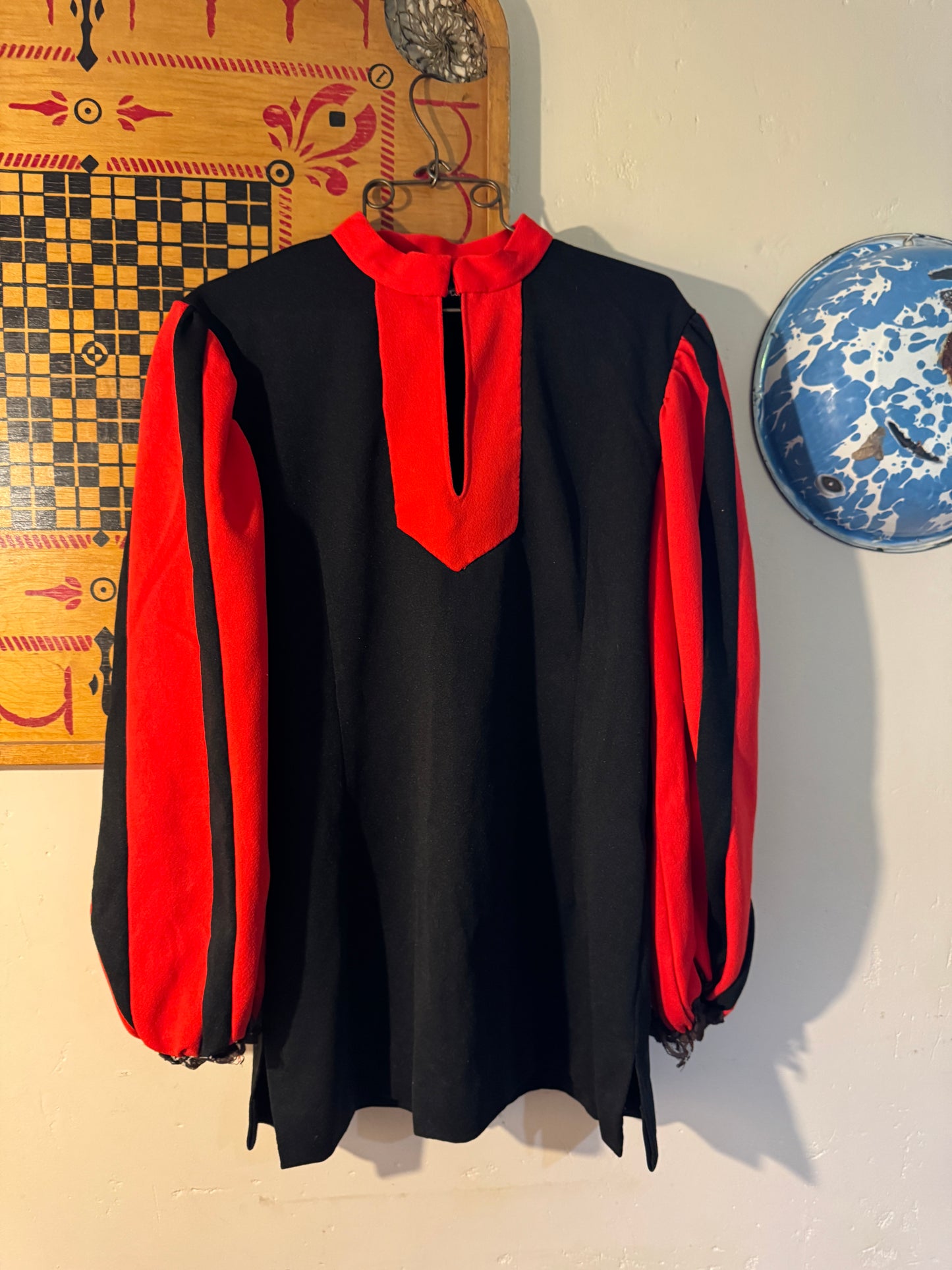 Vintage 1960s Medieval Revival balloon sleeve dress