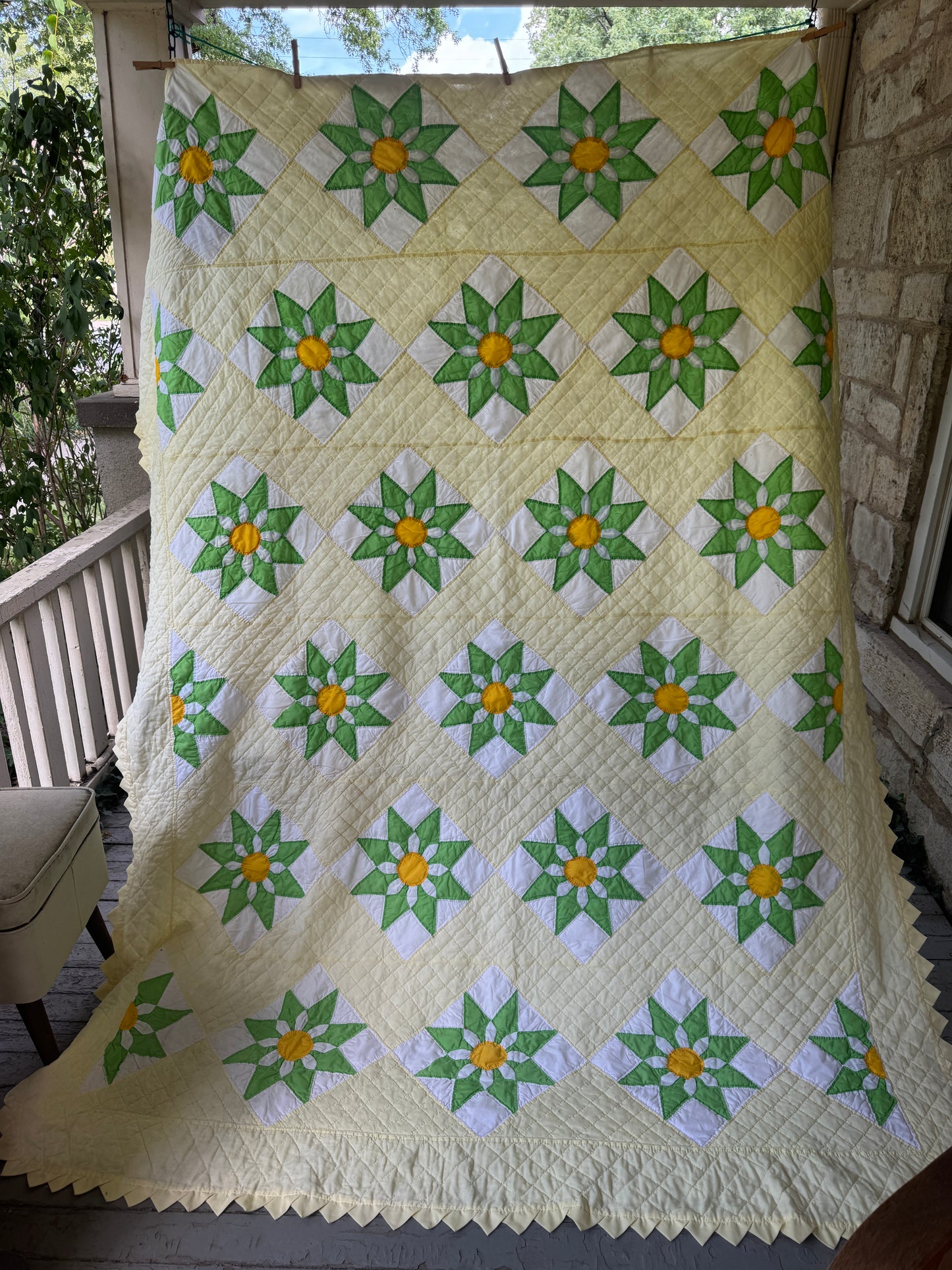 Vintage 1950s-60s Yellow and Green 8-Point Star Flower Quilt